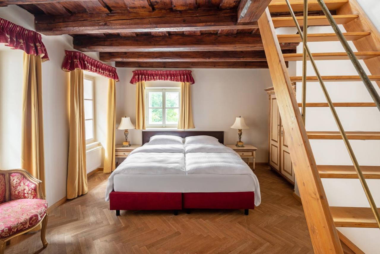 Lobster Hotel apartamentowy Praga